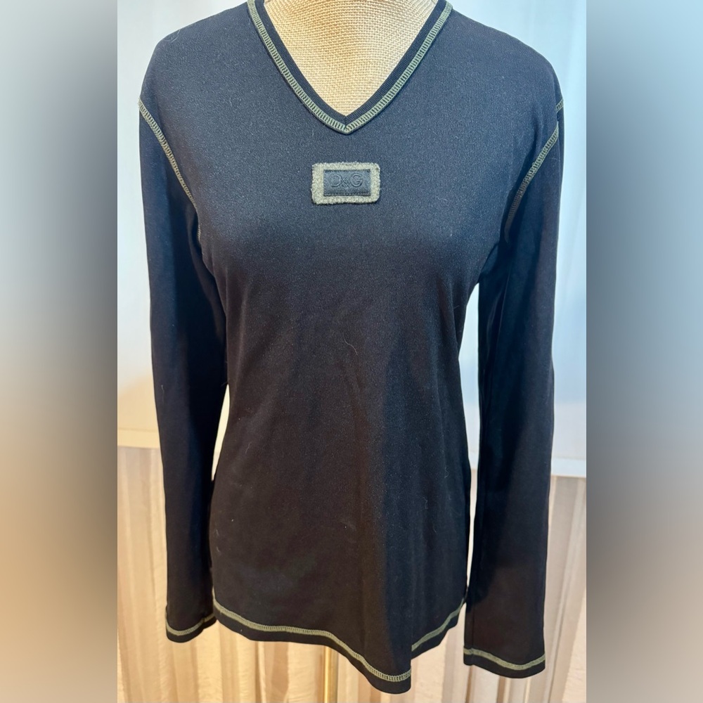D&G black Long Sleeve Tee Top, size medium